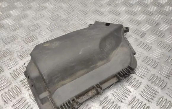 Audi A4 S4 B8 8K Fuse box cover 8K1907613B