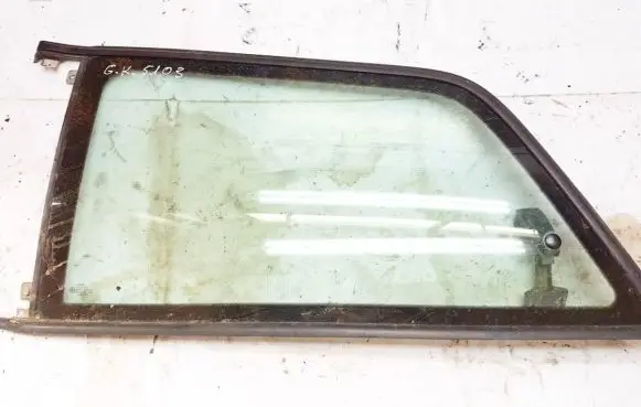 Audi A3 S3 8L Rear side window