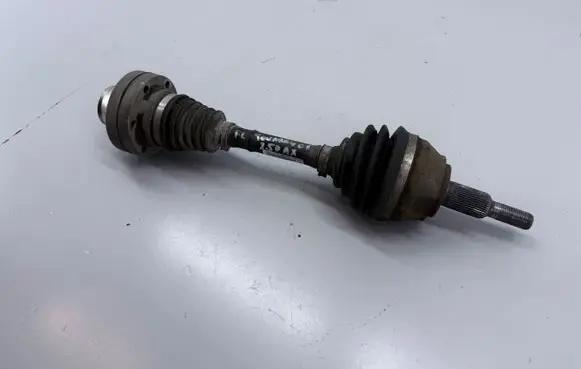 Volkswagen Touareg I Front driveshaft 7L6407271G