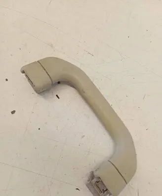 Volkswagen Transporter - Caravelle T4 Rear interior roof grab handle 7D0857607