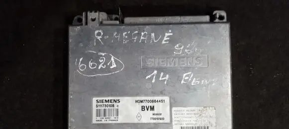 Renault Megane I Engine control unit/module s111730108c hom7700864451