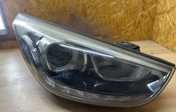 Hyundai ix35 Headlight/headlamp