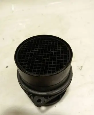 Volkswagen Transporter - Caravelle T5 Mass air flow meter F00C2G7017