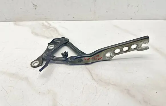 Skoda Superb B6 (3T) Engine bonnet/hood hinges 3T0823302B