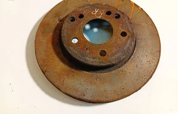 Mercedes-Benz C W203 Front brake disc VENTILIUOJAMAS