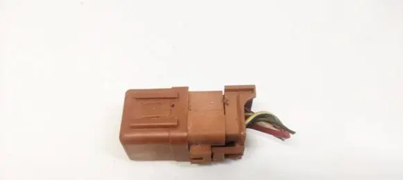 Nissan Almera N16 Other relay 2523079964
