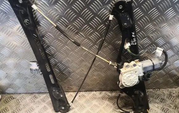Mercedes-Benz E W211 Front door electric window regulator A2117200146 2117200146