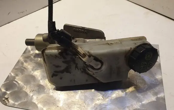 Volvo V50 Master brake cylinder 03350886551 03350886561