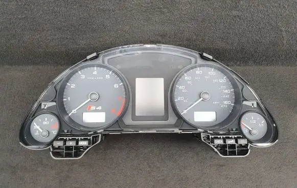 Audi A4 S4 B6 8E 8H Speedometer (instrument cluster) 8H0920980L RB4