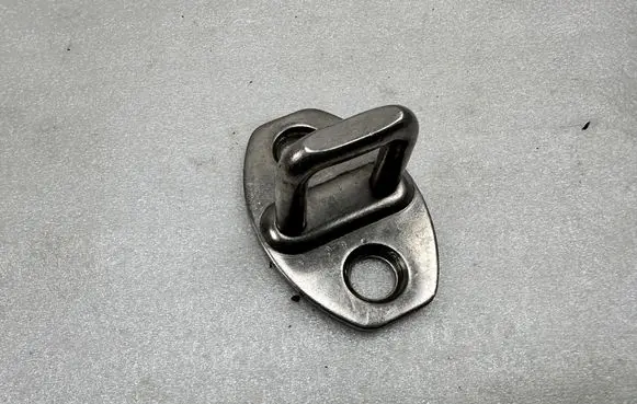Skoda Octavia Mk3 (5E) Rear door lock loop/hook striker 3C0837033C 3C0837083