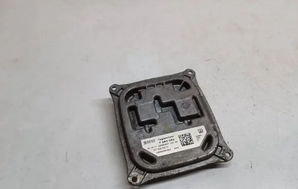 BMW X5 E70 Headlight ballast module Xenon 7263052