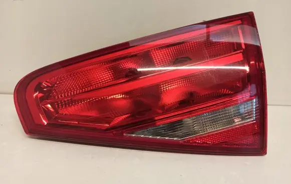 Audi A4 S4 B8 8K Tailgate rear/tail lights 8K5945094AA