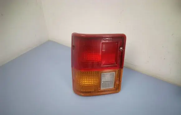Mitsubishi Pajero Rear/tail lights 0436772L