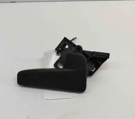 Audi Q4 Sportback e-tron Engine bonnet (hood) release handle 3C2823533 518823633B