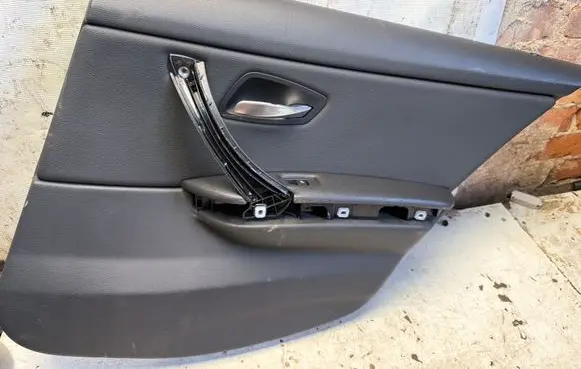 BMW 3 E90 E91 Rear door card panel trim