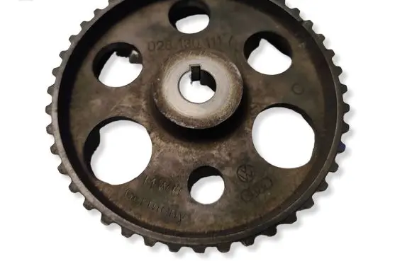 Audi A4 S4 B5 8D Fuel pump gear (pulley) 028130111A
