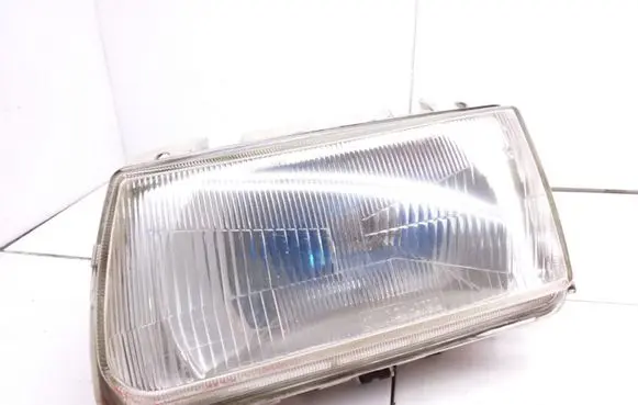 Volkswagen Polo III 6N 6N2 6NF Headlight/headlamp 203732B TYC203732