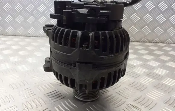 Audi A3 S3 8L Generator/alternator 028903028B