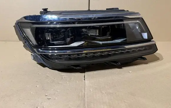 Volkswagen Tiguan Allspace Headlight/headlamp 5NN941082C