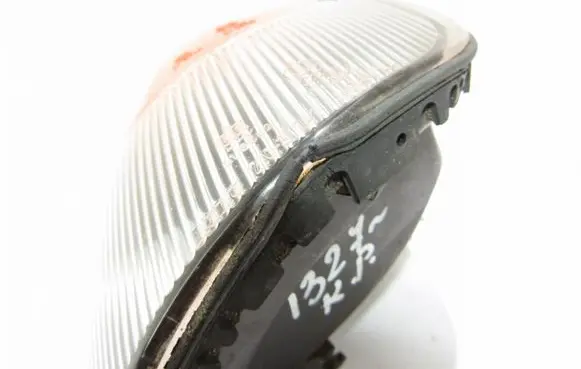 Mitsubishi Pajero Front indicator light 21037746
