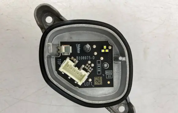 Volkswagen PASSAT B8 LED ballast control module 3G0998479