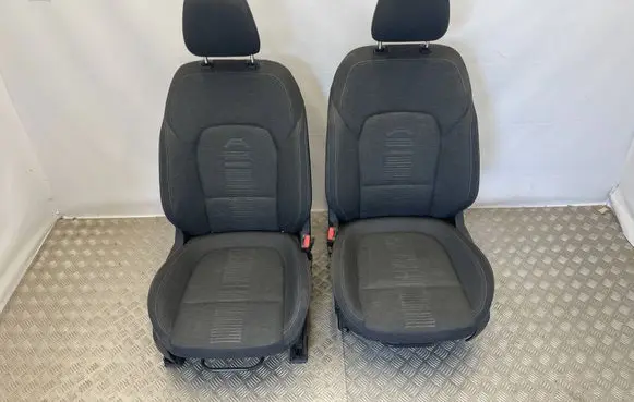 Ford Focus Seat set