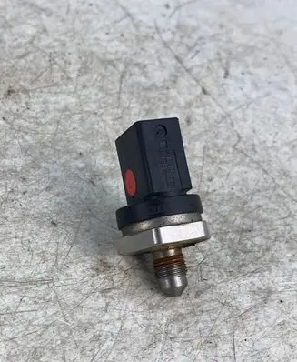 Fuel pressure sensor