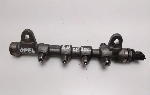Opel Zafira C Fuel main line pipe 0445214221 55576177
