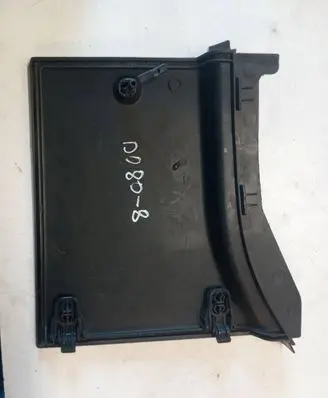 Volvo XC60 Fuse box cover 30776212