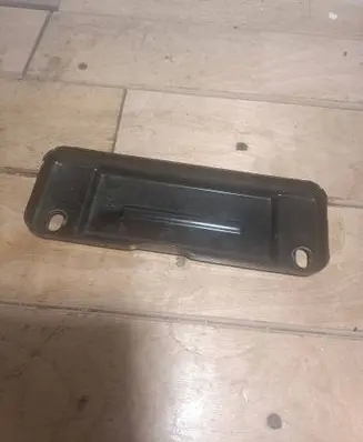 Dodge Durango III Battery tray 68248658AA