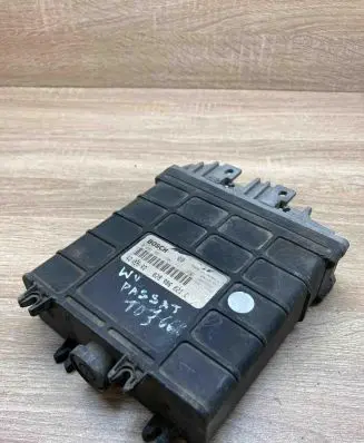 Volkswagen Transporter - Caravelle T4 Engine control unit/module ECU 028906021C 0281001170 171