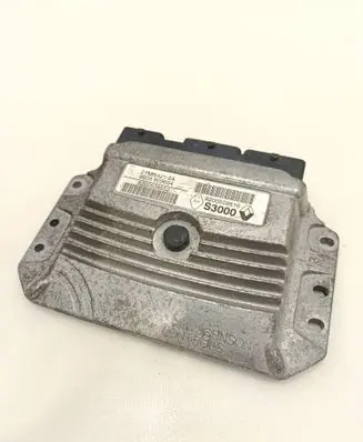 Renault Scenic II - Grand scenic II Engine control unit/module 8200509516 215854212A 8200509552