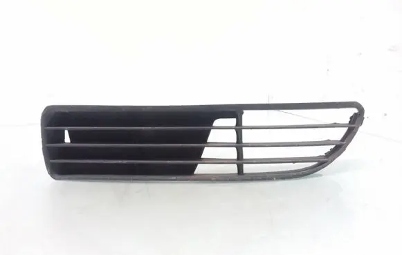 Audi A4 S4 B5 8D Front bumper lower grill 