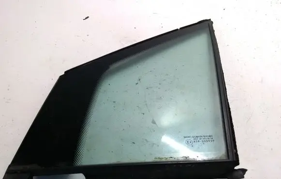 Citroen C8 Front door vent window glass four-door 