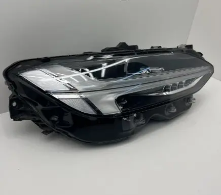 Volvo S90, V90 Headlight/headlamp 32228683