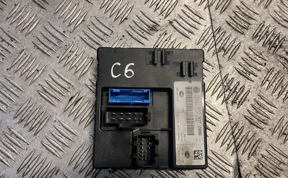 Audi A6 S6 C6 4F Comfort/convenience module 4f0907289g