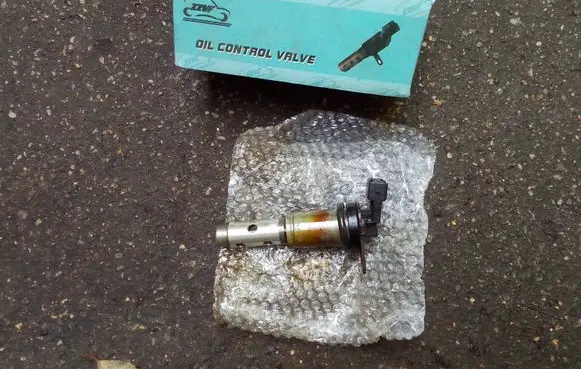 Skoda Octavia Mk2 (1Z) Fuel pressure sensor PA66TGF35