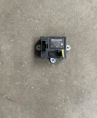 Volvo XC60 Door control unit/module 31343030AC