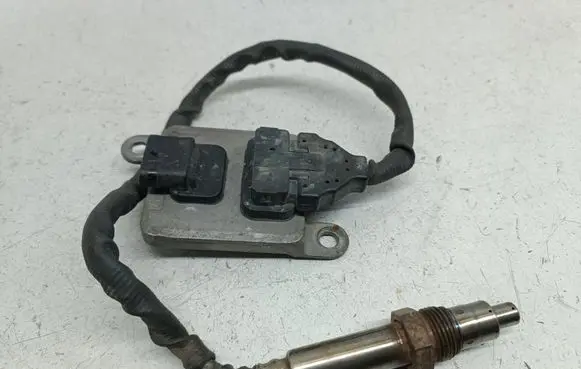 Mercedes-Benz Sprinter W906 Lambda probe sensor A0009059603 0009059603 A2C1254790001