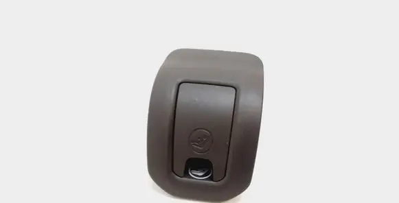 Audi Q3 8U ISOFIX Bracket 8U0887233B
