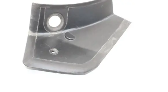 BMW 1 F40 Rear/tail light trim molding 7450665