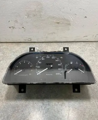 Hyundai Pony Speedometer (instrument cluster) 71112221