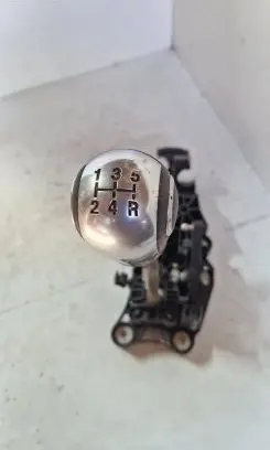 Ford Fusion Gear shifter/selector S6R7C453 80213134045
