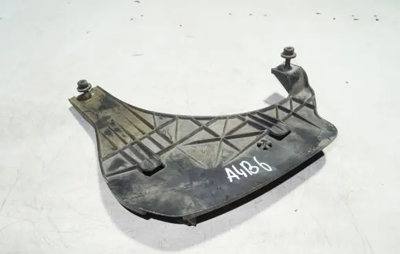 Audi A4 S4 B6 8E 8H Headlight/headlamp mounting bracket