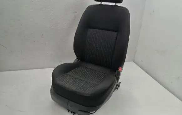 Volkswagen Golf IV Front passenger seat 