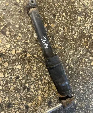 Opel Vivaro Rear shock absorber/damper 8200726567