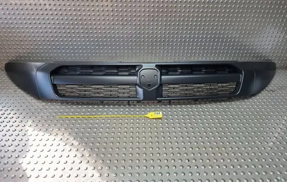 Ram ProMaster Front bumper upper radiator grill 735594066 5YH08DX8AA