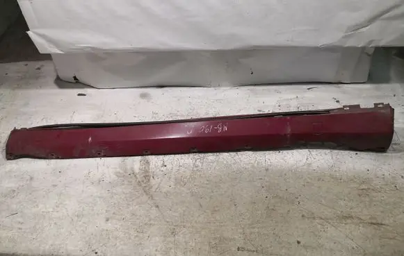 Mercedes-Benz 190 W201 Sill 2016906540 2016906440