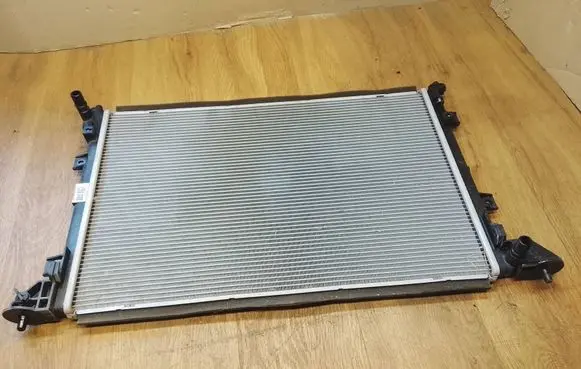 KIA EV6 Coolant radiator 253E0CV100