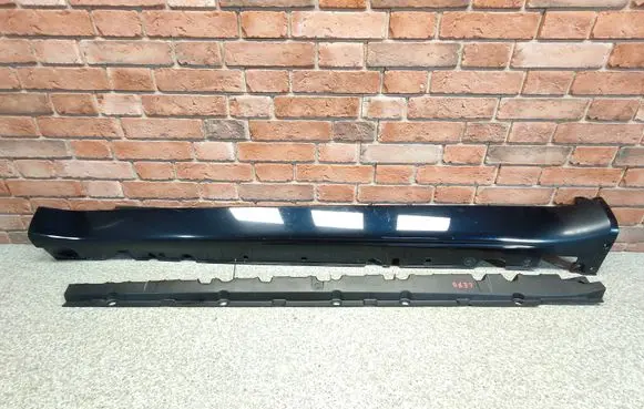 BMW X5 E70 Sill 8038289